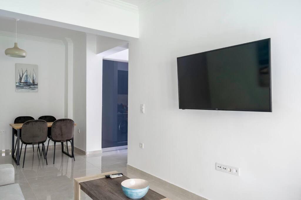 Alimos Sun-Filled Apartment Atina Dış mekan fotoğraf