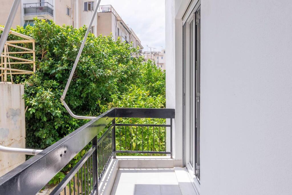 Alimos Sun-Filled Apartment Atina Dış mekan fotoğraf